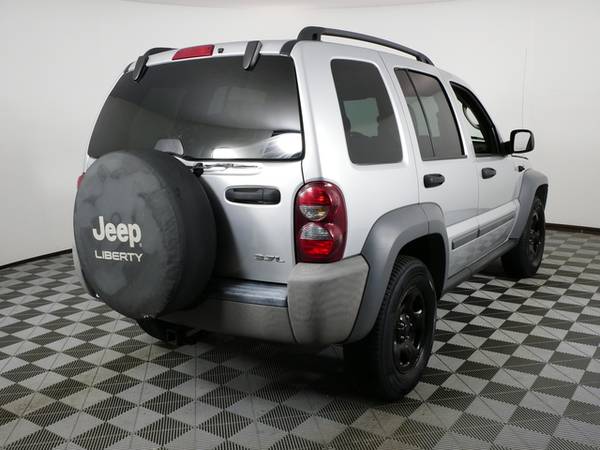 2006 Jeep Liberty Sport - - by dealer - vehicle for sale in Inver Grove Heights, MN – photo 8