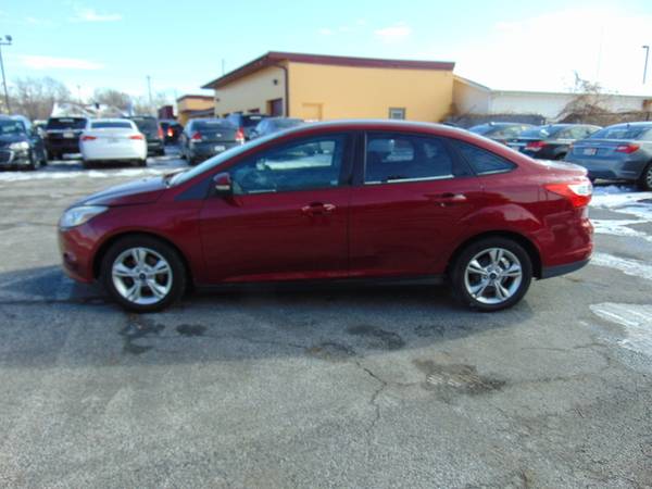 2013 Ford Focus SE - - by dealer - vehicle automotive for sale in Highland, IL – photo 2