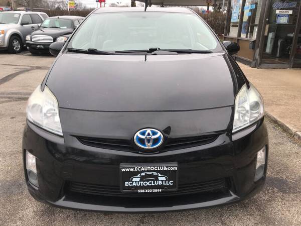 2011 Toyota Prius 1 Owner - cars & trucks - by dealer - vehicle... for sale in kent, OH – photo 2