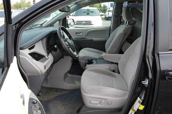 2015 Toyota Sienna LE FWD 8-Passenger V6 $729 DOWN $65/WEEKLY for sale in Orlando, FL – photo 13
