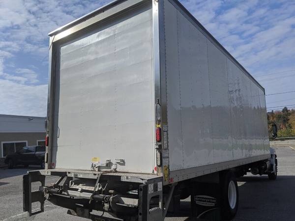 2016 HINO 268A 26' BOX W/LIFTGATE ONLY 153K MILE WARRANTY - cars &... for sale in Wappingers Falls, IN – photo 8
