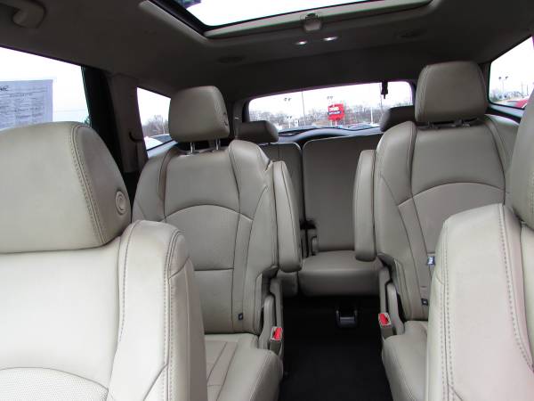 2018 BUICK ENCLAVE PREMIUM**LIKE NEW**SUPER LOW MILES**FINANCING AVAIL for sale in redford, MI – photo 14