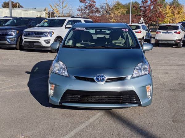 2014 Toyota Prius Four SKU:E1782577 Hatchback - cars & trucks - by... for sale in Memphis, TN – photo 2