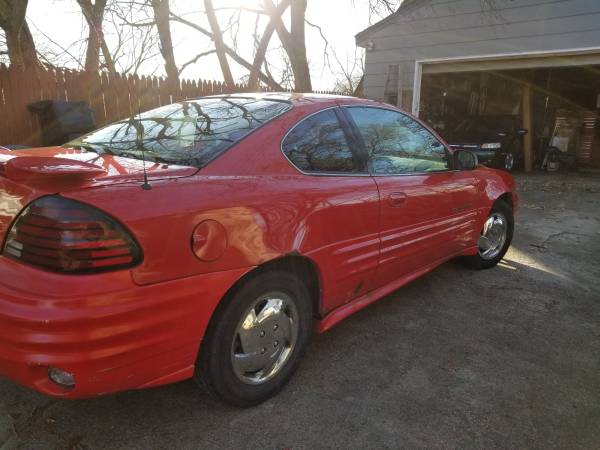 2000 Pontiac Grand Am - cars & trucks - by owner - vehicle... for sale in Des Moines, IA – photo 4