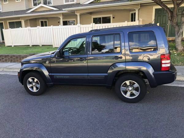 2009 Jeep Liberty 3.7L 4x4 like new condition for sale in Honolulu, HI – photo 4