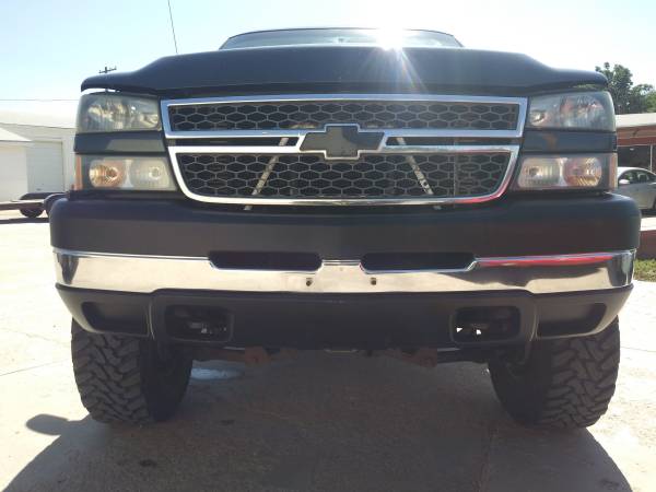 Diesel! 2005 Chevy Silverado 2500 HD Crewcab 4" LIFT, KMC XD 35" Tires for sale in Ault, CO – photo 5