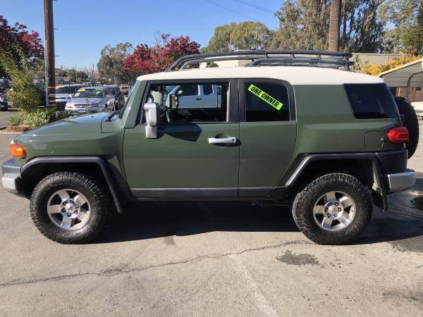 2010 TOYOTA FJ CRUISER 4X4 * ONE OWNER / FINANCE AVAILABLE * - cars... for sale in Martinez, CA – photo 15