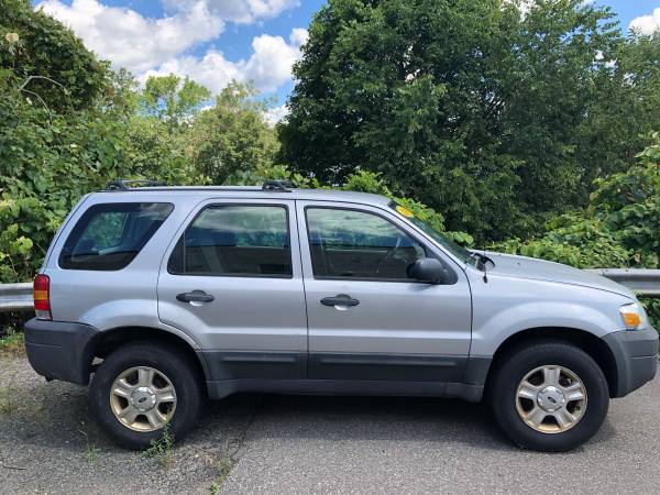☎️ 2006 FORD ESCAPE XLS - cars & trucks - by dealer - vehicle... for sale in Waterbury, CT – photo 4