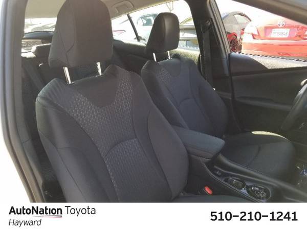 2016 Toyota Prius Two SKU:G3009362 Hatchback for sale in Hayward, CA – photo 21