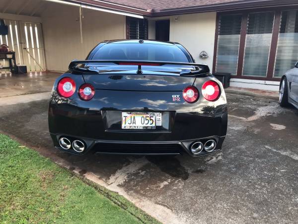 2013 Nissan GT-R - cars & trucks - by owner - vehicle automotive sale for sale in Wheeler Army Airfield, HI – photo 7