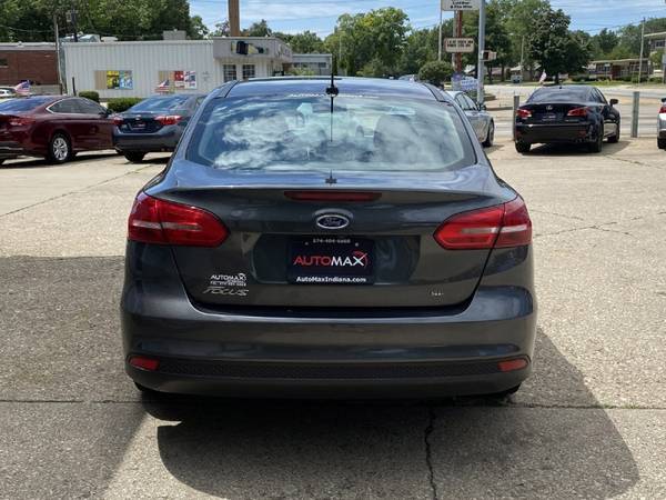 2017 Ford Focus SE. ONE OWNER! FREE 4 MONTH WARRANTY!. Apply Online... for sale in Mishawaka, IN – photo 6