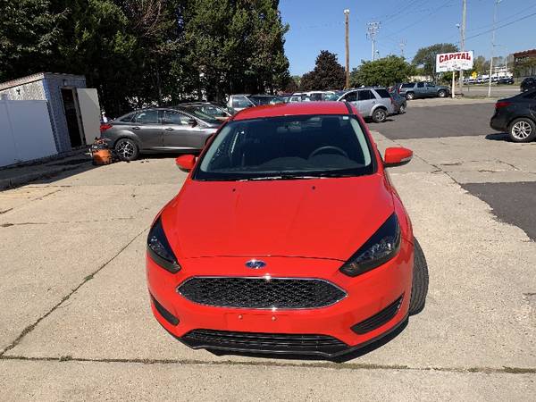 2016 Ford Focus SE Sedan for sale in Madison, WI – photo 2