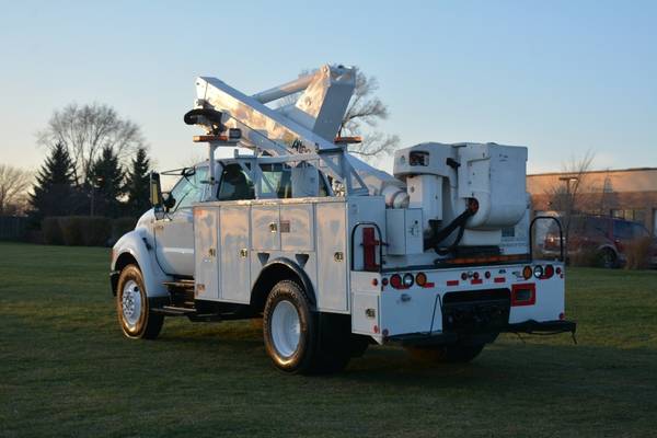 2007 Ford F750 45ft Bucket Truck - cars & trucks - by dealer -... for sale in Crystal Lake, KY – photo 7