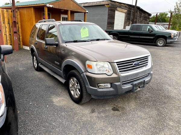2006 Ford Explorer XLT - cars & trucks - by dealer - vehicle... for sale in Moscow, ID – photo 2