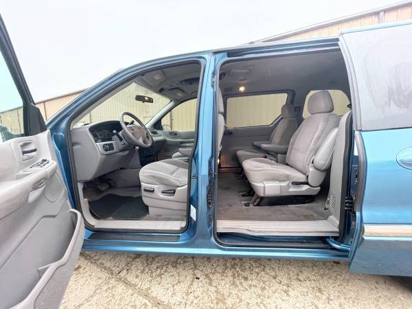 2003 Ford Windstar SE w/DVD 3.8L V6 - Only 68,000 Miles - No Rust -... for sale in Lakemore, OH – photo 19