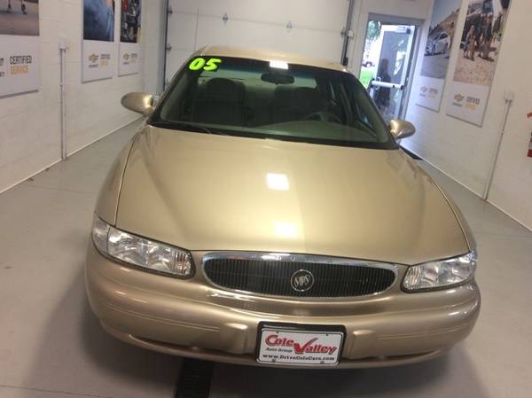 2005 Buick Century Base - cars & trucks - by dealer - vehicle... for sale in Newton Falls, OH – photo 4