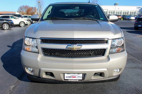 2008 Chevy Chevrolet Avalanche 1500 LT pickup Gold Mist Metallic -... for sale in Springfield, MO – photo 8