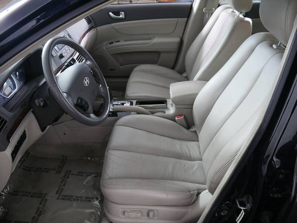 2008 Hyundai Sonata - - by dealer - vehicle automotive for sale in Inver Grove Heights, MN – photo 22