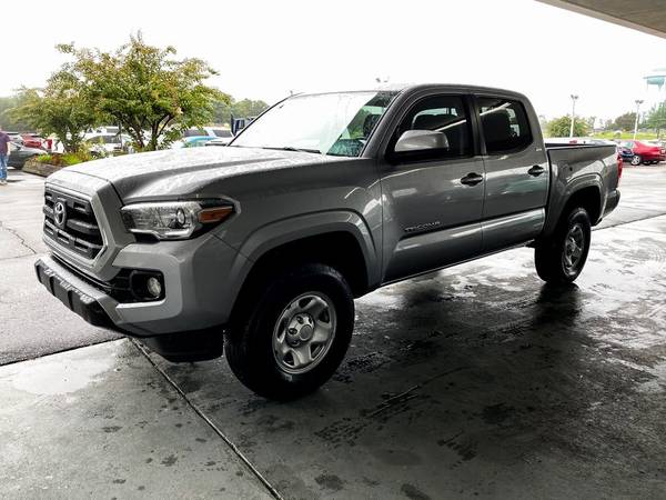 Toyota Tacoma Pickup Truck Crew Cab Automatic Carfax 1 Owner Trucks... for sale in Macon, GA – photo 5