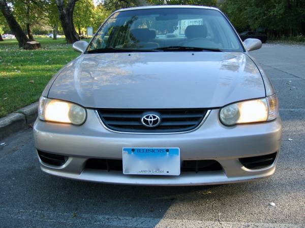 2001 Toyota Corolla LE - cars & trucks - by owner - vehicle... for sale in Chicago, IL – photo 5