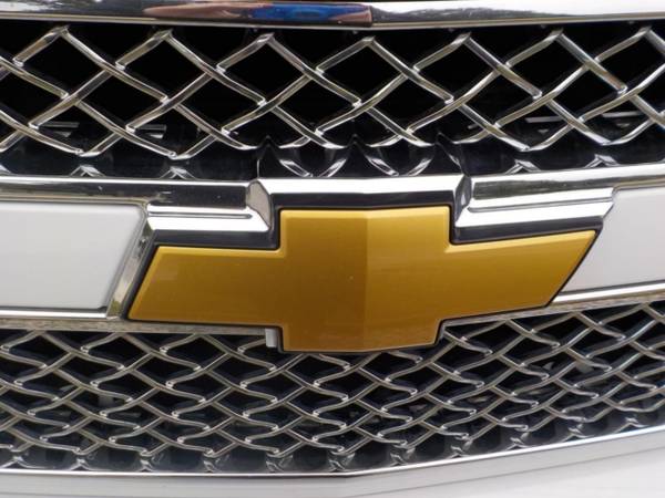 2013 Chevrolet Suburban LT 4X4, WARRANTY, LEATHER, Z71 OFF ROAD PKG, S for sale in Norfolk, VA – photo 8