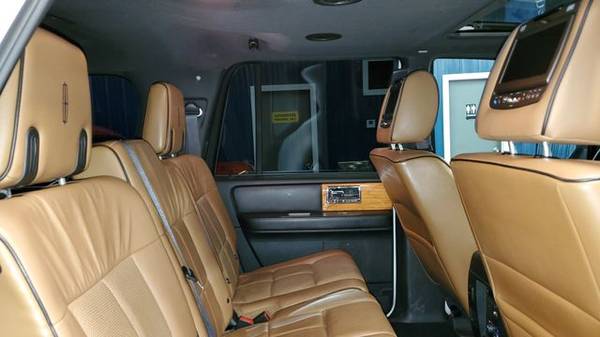 2013 Lincoln Navigator L - Financing Available! for sale in Youngstown, OH – photo 9