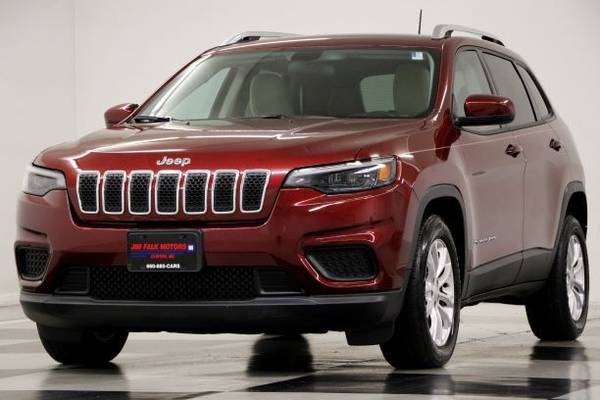 SPORTY Red CHEROKEE 2020 Jeep Latitude SUV CAMERA - BLUETOOTH for sale in Clinton, MO – photo 17