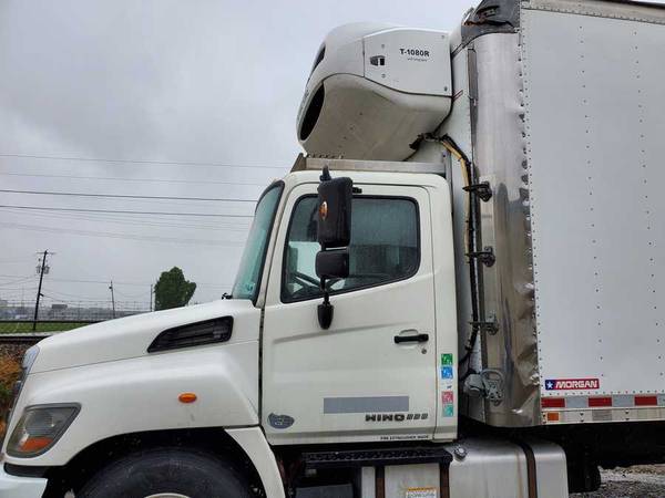 2015 Hino 26' box truck - cars & trucks - by dealer - vehicle... for sale in Kenner, MS – photo 5