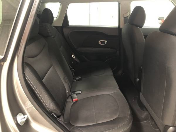 2019 Kia Soul Fuel Efficient 4D Hatchback w Backup Camera For Sale for sale in Ripley, MS – photo 22