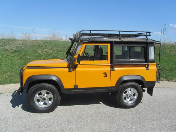 1973 Land Rover Defender - - by dealer - vehicle for sale in Omaha, WY – photo 3