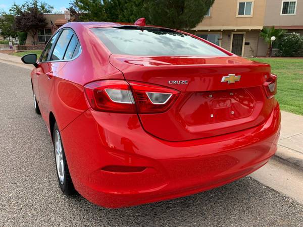 2017 CHEVROLET CRUZE LT / CLEAN TITLE / 4 CYLINDER / CLEAN CARFAX -... for sale in El Paso, TX – photo 3