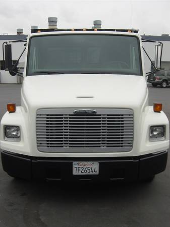2004 Freightliner FL50 (FL-50) - Truck Stake Bed w/ Lift Gate - cars... for sale in Paramount, CA – photo 3