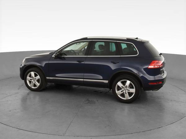 2011 VW Volkswagen Touareg VR6 Lux Sport Utility 4D suv Blue -... for sale in Chicago, IL – photo 6