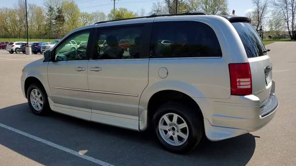 2010 Chrysler Town and Country Touring Rollx Conversion w/82K miles for sale in Jordan, MN – photo 3