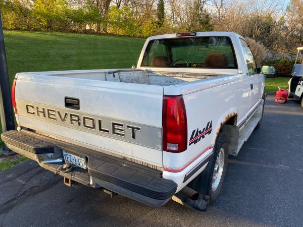 1995 Chevy 1500 Shortbed 4 x 4 - cars & trucks - by owner - vehicle... for sale in Nazareth, PA – photo 3