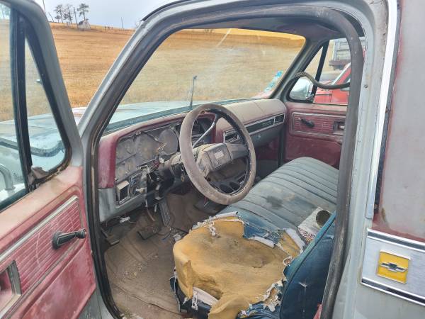 1979 Chevrolet c10 pick up - cars & trucks - by owner - vehicle... for sale in Hay Springs, SD – photo 2