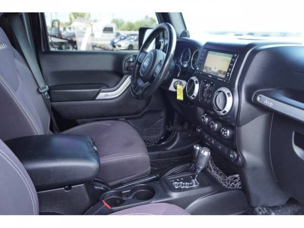 2013 Jeep Wrangler UNLIMITED 4WD 4DR SAHARA SUV 4x4 Passenger for sale in Phoenix, AZ – photo 16