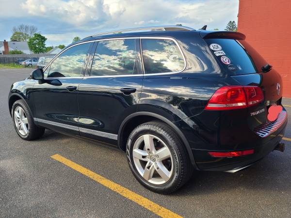 2012 VW Touareg V6 Lux 70k miles clean Carfax - - by for sale in Longmeadow, MA – photo 4
