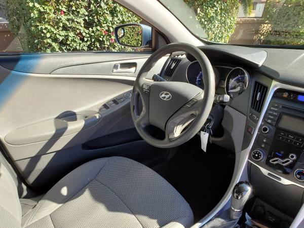Hyundai Sonata SE 2013 Clean Carfax!! Best Buy On Craigslist!!! -... for sale in Gilbert, AZ – photo 16