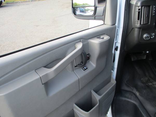 2017 Chevrolet Express 2500 Cargo Extended for sale in south amboy, NJ – photo 24