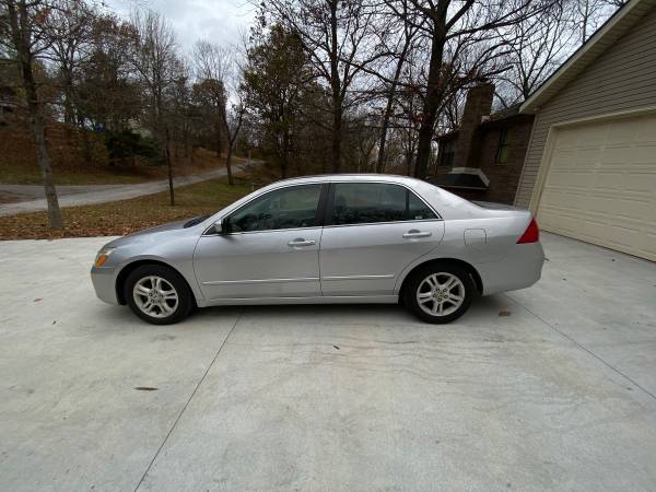 2007 Honda Accord 5speed - cars & trucks - by owner - vehicle... for sale in Lowell, AR – photo 10