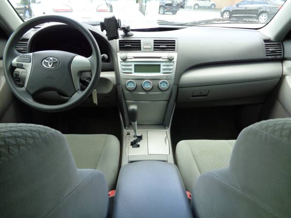 2009 Toyota Camry 4dr Sdn I4 Man - - by dealer for sale in Greenville, SC – photo 18