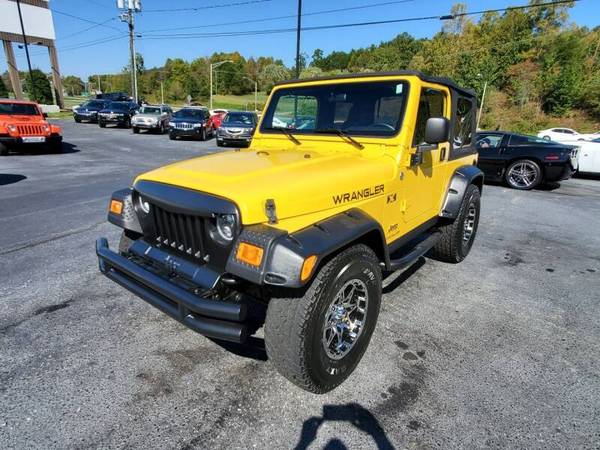 2006 JEEP WRANGLER X---2 DR---4WD--129K MILES-- YELLOW - cars &... for sale in Lenoir, SC – photo 3