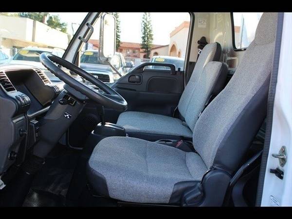2005 ISUZU 5500 TURBO DIESEL,,SEPARATE AIR CONDITIONED IN THE TRUCK... for sale in Santa Ana, CA – photo 9