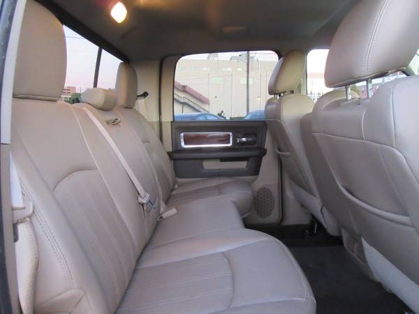 ** 2012 DODGE RAM LARAMIE- FULLY LOADED! GUARANTEED FINANCE! for sale in Lancaster, PA – photo 12
