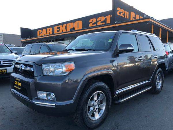2011 Toyota 4Runner SR5 - 4WD - 3 Row seats -TOP $$$ FOR YOUR TRADE!! for sale in Sacramento , CA – photo 4