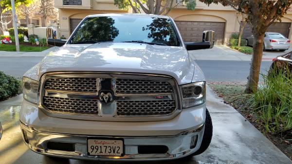 2018 RAM 1500 ECODIESEL 4X4 LOW MILES!! - cars & trucks - by owner -... for sale in Chino Hills, CA – photo 2
