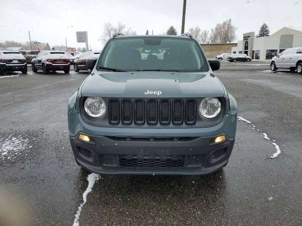 2018 Jeep Renegade Sport - - by dealer - vehicle for sale in LIVINGSTON, MT – photo 2