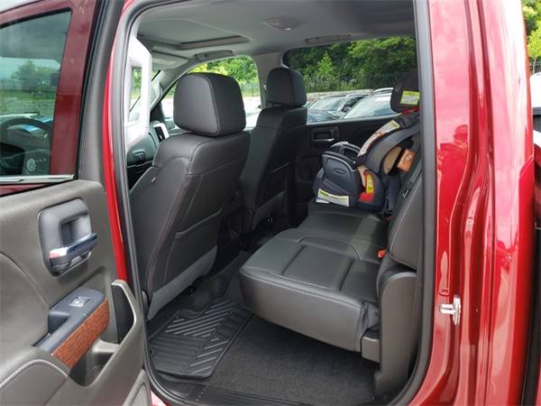 2018 GMC Sierra 2500HD SLT pickup Cardinal Red for sale in Fayetteville, AR – photo 6