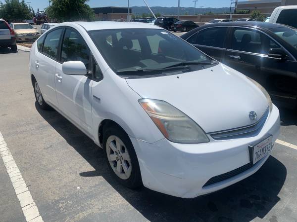 2006 Toyota Prius Smogged 60 Miles Per Gallon - - by for sale in Clovis, CA – photo 2